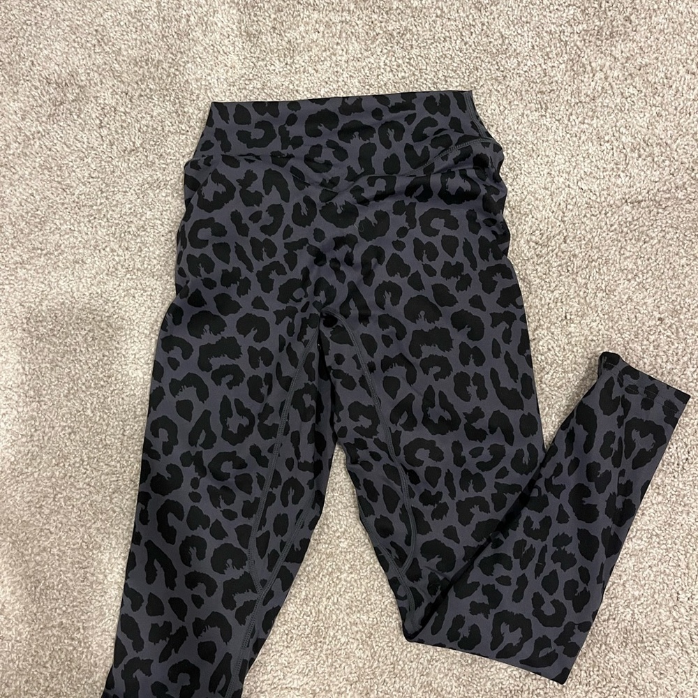 Balance/vitality Midnight cheetah